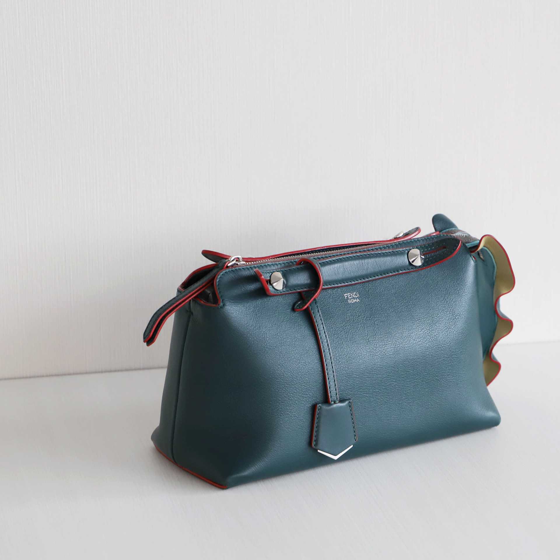 みんな知りたい！！永遠の定番バッグFENDI