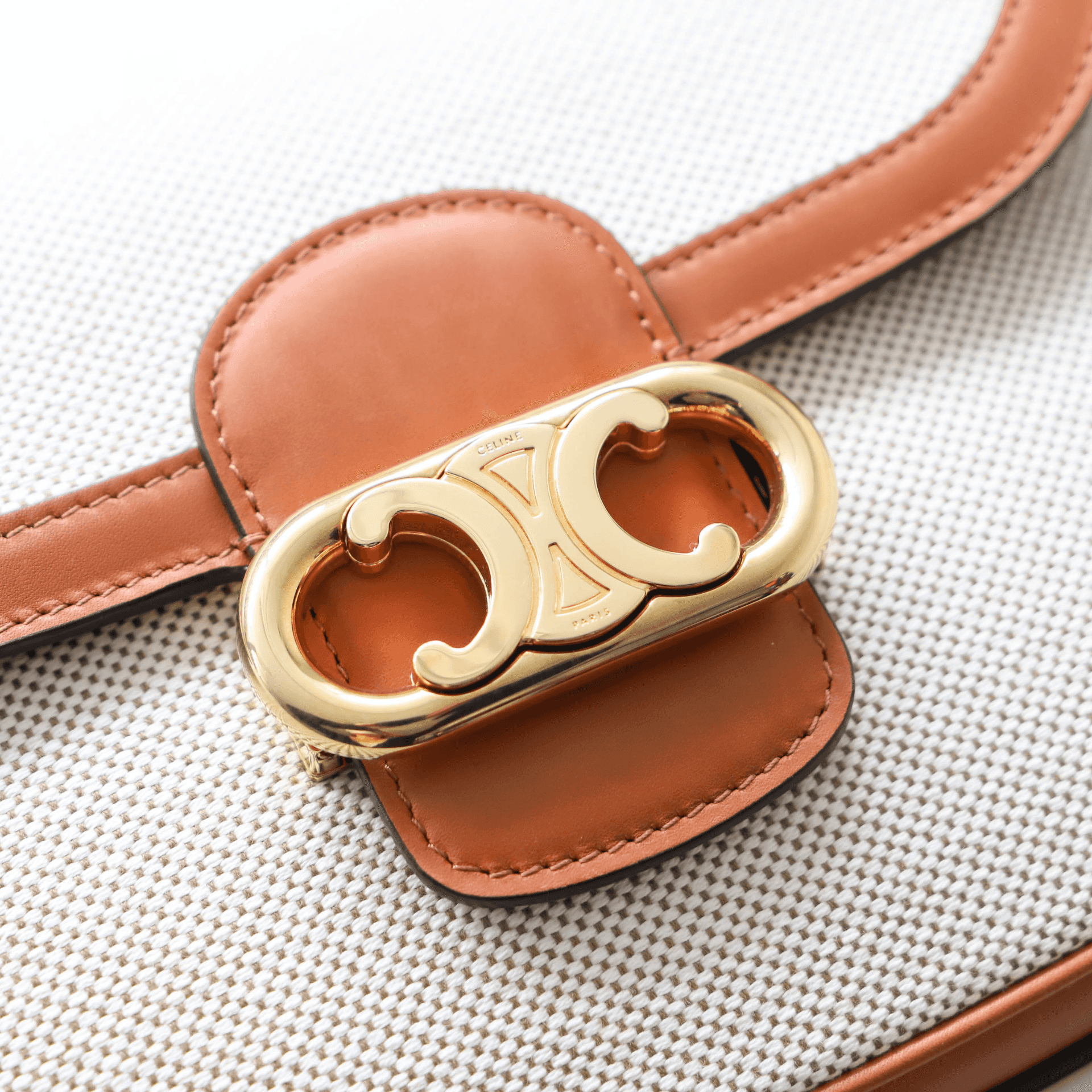 【2025年版】セリーヌ好き必見。夏に映える「キャンバスバッグ」人気ランキングTOP6