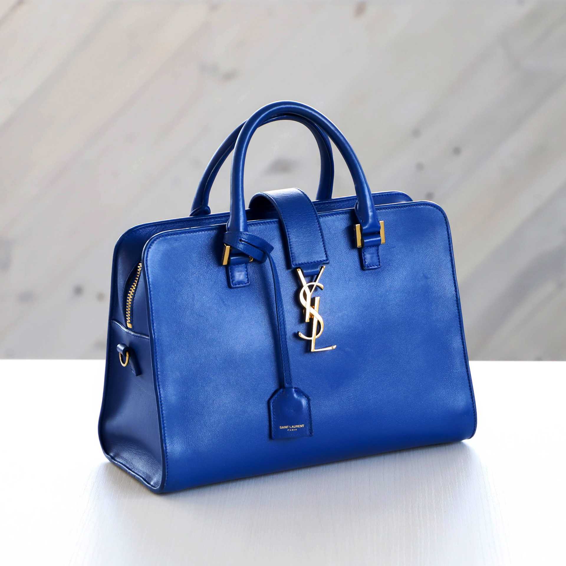 サンローラン人気バッグ10選！モードなデザインが人気の世界的ブランド