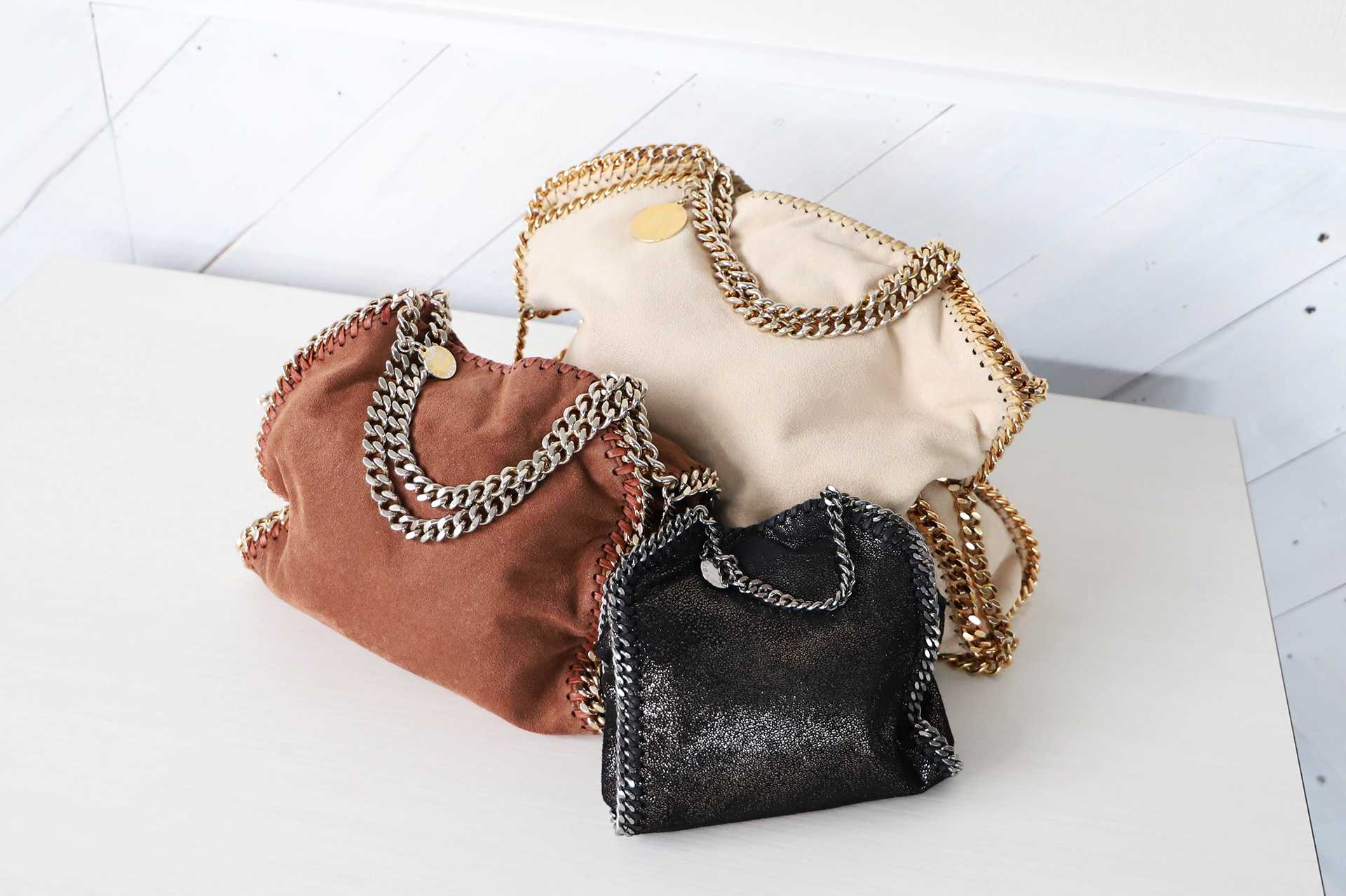 ステラ・マッカートニー人気バッグ10選！モードなデザインと新素材を使ったバッグで今注目のブランド